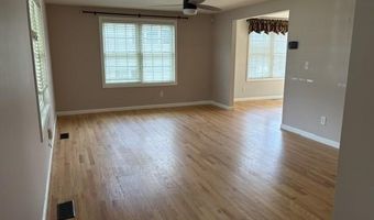 42 Chestnut St, Cumberland, RI 02864