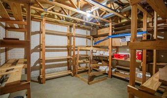 16 Stucky Ln, Bella Vista, AR 72715