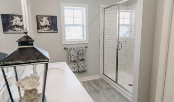 7946 Snow View Dr SE, Alto, MI 49302