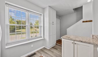 613 Vose Rd B, Alcoa, TN 37701