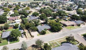 1202 2nd St, Abernathy, TX 79311