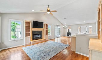 2109 Ironwood Ln, Ames, IA 50014
