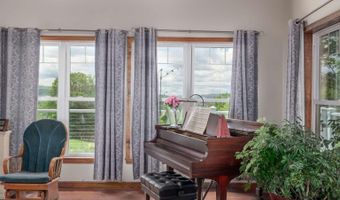 62 Phelps Rd, Barre, VT 05641