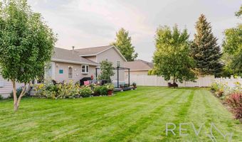 908 35th St, Cody, WY 82414