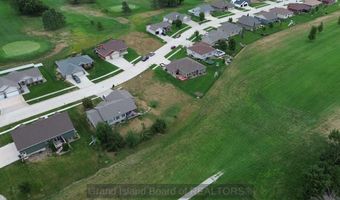 2030 Greenway Dr, Aurora, NE 68818