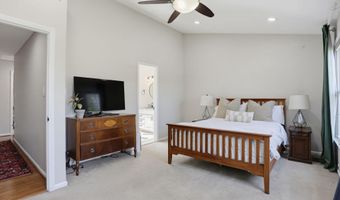 6152 WELLINGTON COMMONS Dr, Alexandria, VA 22310