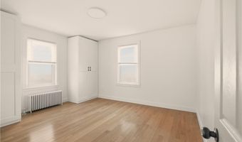 292 Sowams Rd, Barrington, RI 02806