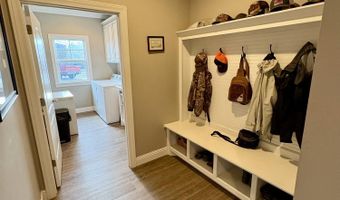 11 Twelve Oaks, Sherman, MS 38869