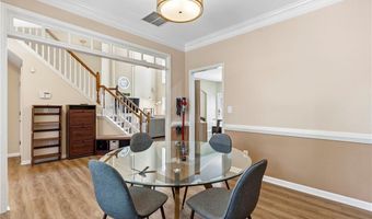 374 Ivy Glen Cir, Avondale Estates, GA 30002