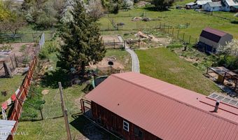 6702 Pine St, Bonners Ferry, ID 83805