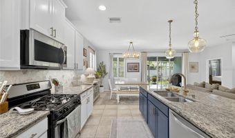 6313 SUNSAIL Pl, Apollo Beach, FL 33572