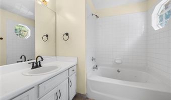 3736 Soapstone Rd, Decatur, GA 30034