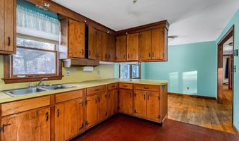10 Jonathan Dr, Ayer, MA 01432
