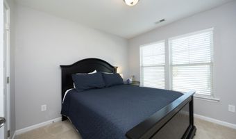 953 Ambergate Sta, Apex, NC 27502