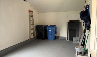 48 Pocasset Ave, Cumberland, RI 02864