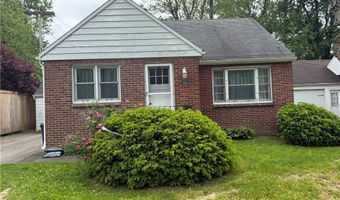 63 Norman Pl, Amherst, NY 14226