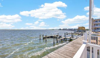 401 Bay Shore Dr 17B, Barnegat, NJ 08005