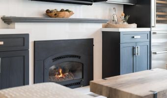 129 Santa Cruz Ave, Aptos, CA 95003