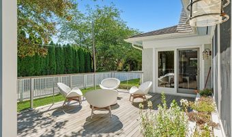 106 Meeting House Ln, Amagansett, NY 11930