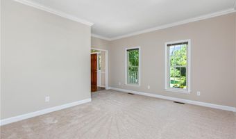 164 Fieldwood Dr, Advance, NC 27006