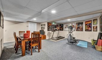 48261 Rice Rd, Amherst, OH 44001