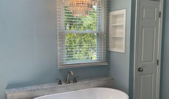 946 AQUA Ct, Annapolis, MD 21409