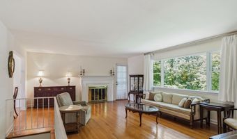 4017 N STAFFORD St, Arlington, VA 22207