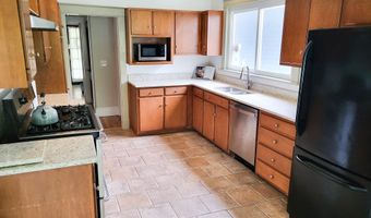 34 Glendale Ave, Albany, NY 12208