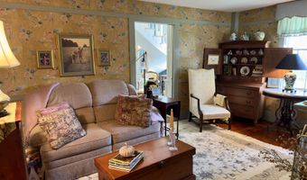 89 Chestnut Hill Rd, Amherst, NH 03031