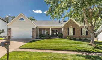 573 Castle Ridge Dr, Ballwin, MO 63021