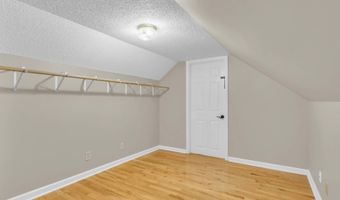 3046 Hawthorne St, Athens, TN 37303