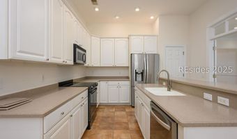 7 Crescent Cir, Bluffton, SC 29910