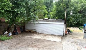5005 QUINCY St, Bladensburg, MD 20710