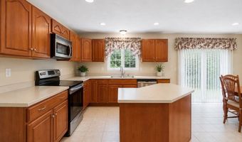 226 Tower Hill Rd, Cumberland, RI 02864