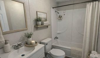 2 Tower Manor Cir E 2, Auburndale, FL 33823