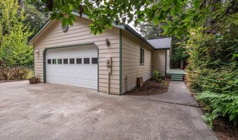 87444 WHISTLING Ln, Bandon, OR 97411