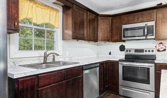 4871 New Window Cliff Rd, Baxter, TN 38544