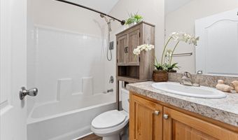 300 SW 7TH Ave 108, Battle Ground, WA 98604