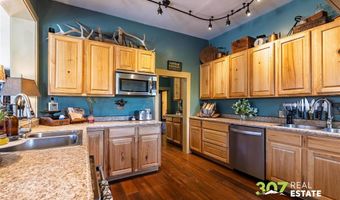 3080 3064 North Fork Hwy, Cody, WY 82414