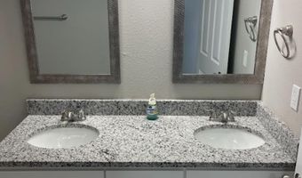 13584 Garden Way, Athens, AL 35611