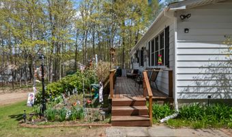 95 Albany Ave, Bartlett, NH 03812