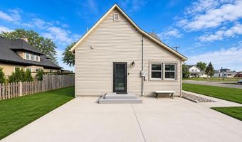 336 S 6th St, Albion, NE 68620