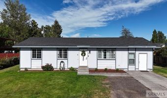 570 Lilac St, Blackfoot, ID 83221