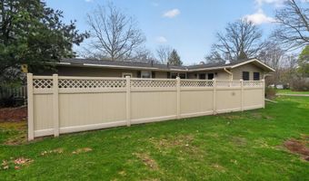 908 Cram Ln, Albion, MI 49224
