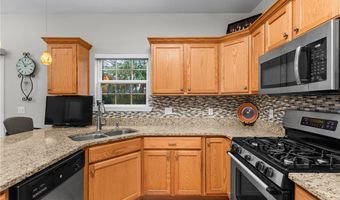2668 WALTON Blvd, Twinsburg, OH 44087