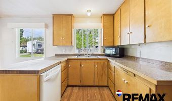 905 S 9th St, Basin, WY 82410