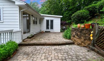130 GREAT LAKE Dr, Annapolis, MD 21403