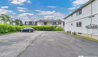 304 Joe Mccarthy Dr Dr 7, Amherst, NY 14428