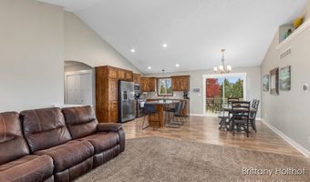 5885 Farmview Dr, Allendale, MI 49401