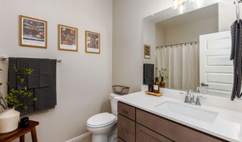 651 N Ironwood Dr 60, Apache Junction, AZ 85119